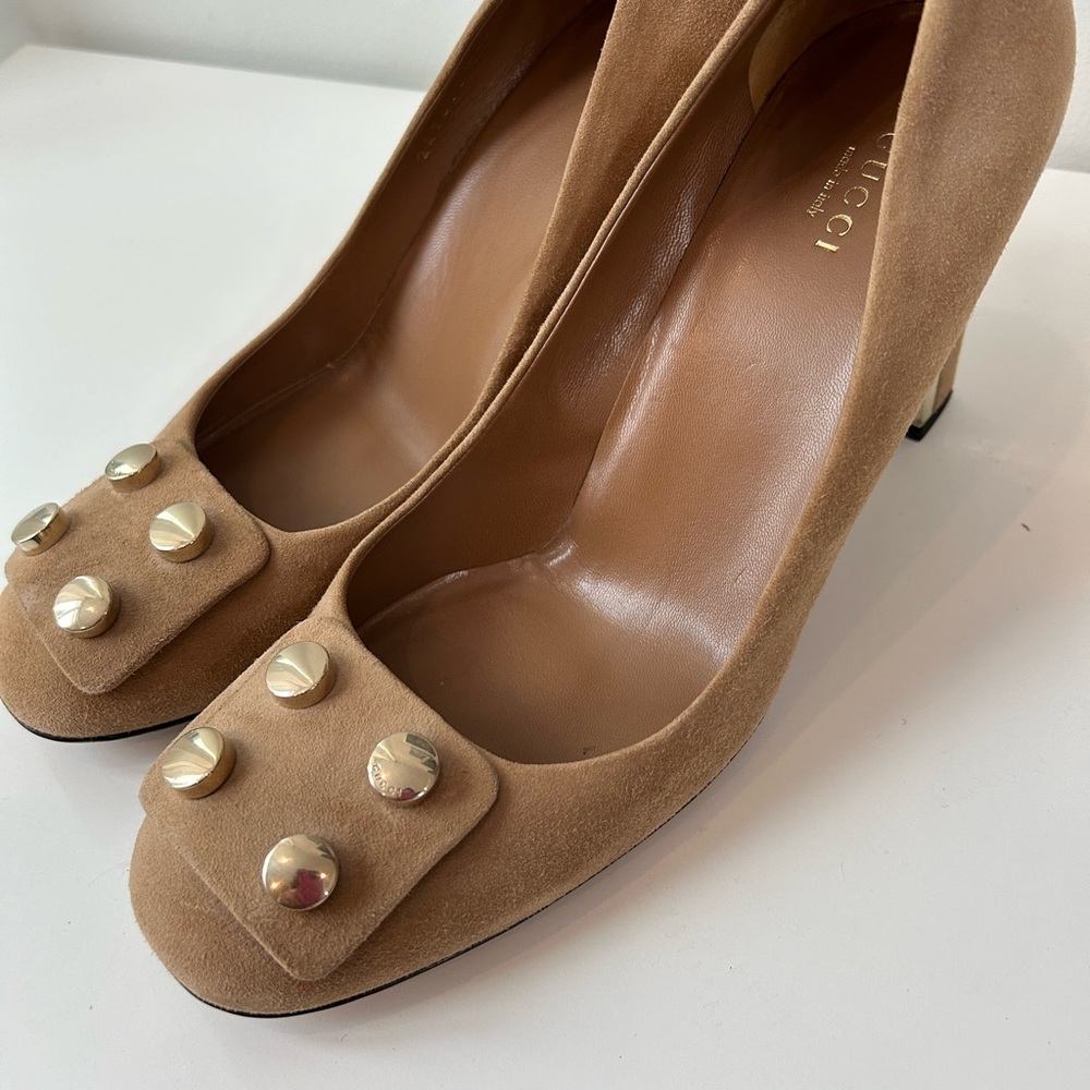 Spectacular Gucci suede heels - Picture 5 of 13
